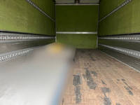 日野レンジャーアルミウイング中型（4t）[写真07]