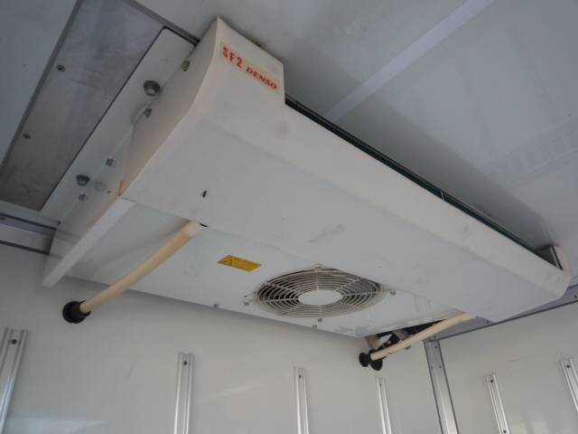 トヨタダイナ冷凍車（冷蔵車）小型（2t・3t）[写真09]