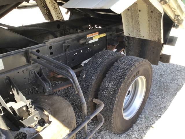 三菱ふそうファイターダンプ中型（4t）[写真21]