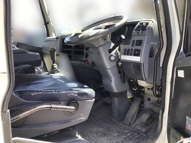 三菱ふそうファイターダンプ中型（4t）[写真33]