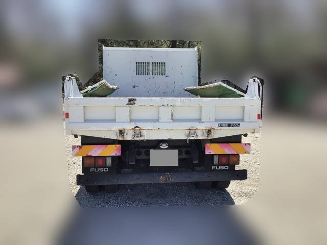 三菱ふそうファイターダンプ中型（4t）[写真09]