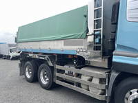 UDトラックスクオンダンプ大型（10t）[写真17]