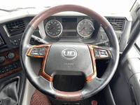 UDトラックスクオンダンプ大型（10t）[写真30]