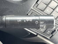 UDトラックスクオンダンプ大型（10t）[写真33]