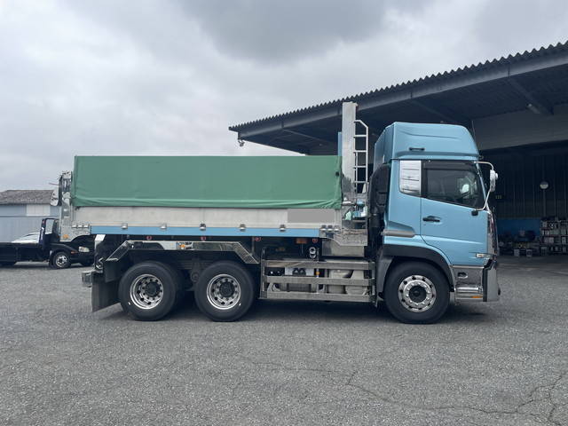 UDトラックスクオンダンプ大型（10t）[写真06]