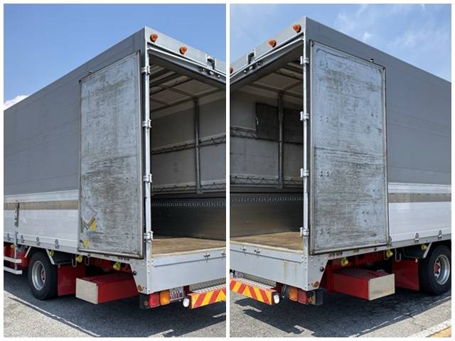 いすゞフォワード幌ウイング中型（4t）[写真12]