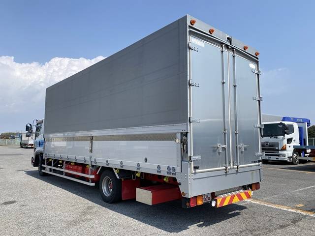 いすゞフォワード幌ウイング中型（4t）[写真04]