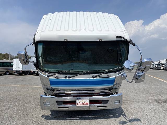 いすゞフォワード幌ウイング中型（4t）[写真09]