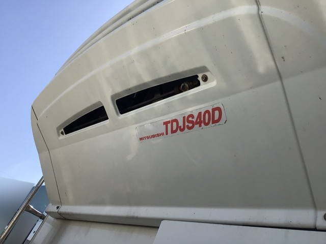 いすゞエルフ冷凍車（冷蔵車）小型（2t・3t）[写真18]