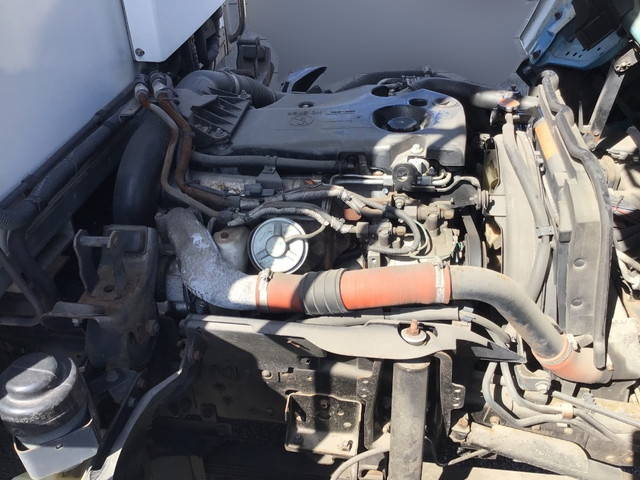 いすゞエルフ冷凍車（冷蔵車）小型（2t・3t）[写真28]