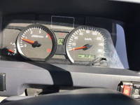 いすゞエルフ冷凍車（冷蔵車）小型（2t・3t）[写真35]