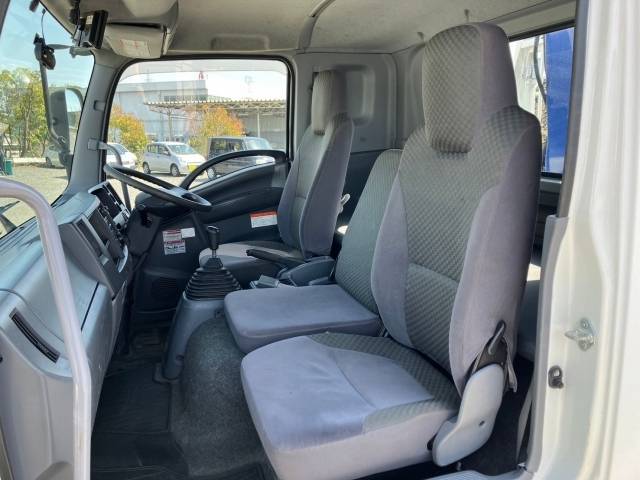 いすゞフォワードクレーン5段中型（4t）[写真31]