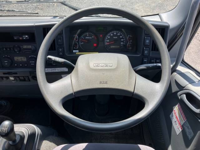 いすゞフォワードクレーン5段中型（4t）[写真34]