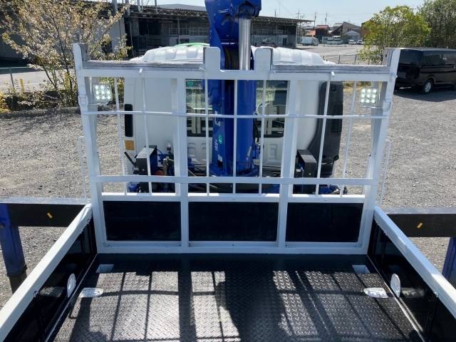 いすゞフォワードクレーン5段中型（4t）[写真07]