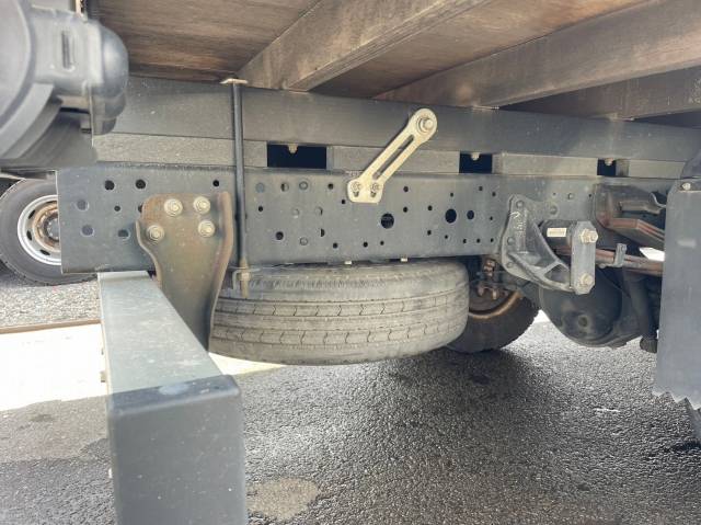 マツダタイタン平ボディ小型（2t・3t）[写真13]