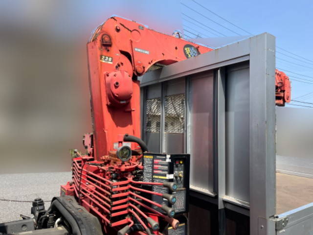 いすゞエルフクレーン4段小型（2t・3t）[写真14]