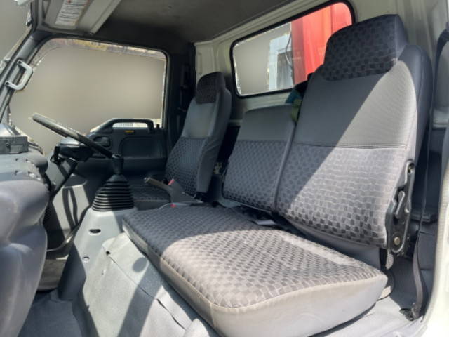 いすゞエルフクレーン4段小型（2t・3t）[写真28]