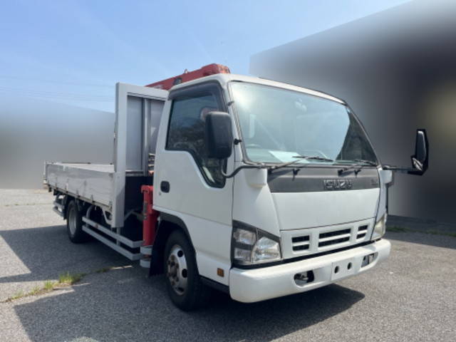 いすゞエルフクレーン4段小型（2t・3t）[写真03]