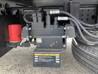 三菱ふそうキャンターセーフティローダー小型（2t・3t）[写真15]