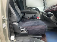 三菱ふそうキャンターセーフティローダー小型（2t・3t）[写真23]