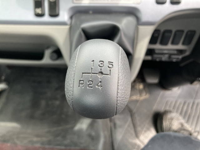 三菱ふそうキャンターセーフティローダー小型（2t・3t）[写真29]