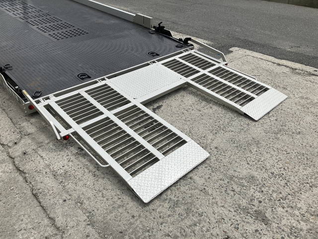 三菱ふそうキャンターセーフティローダー小型（2t・3t）[写真08]