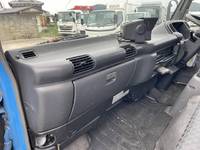 いすゞエルフアルミバン小型（2t・3t）[写真31]