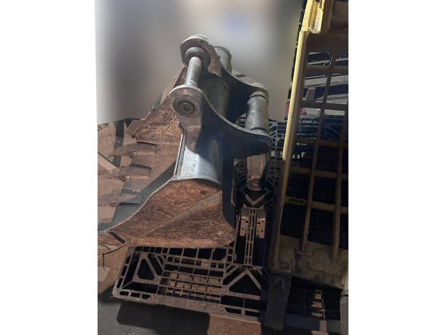 三菱ミニユンボ（ミニバックホー）[写真11]