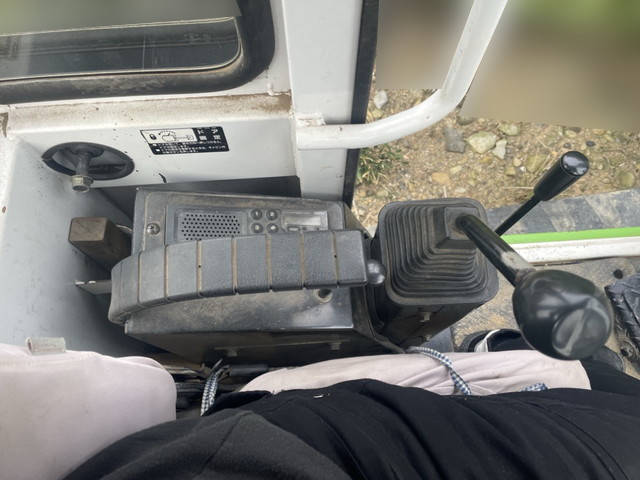 三菱ミニユンボ（ミニバックホー）[写真16]