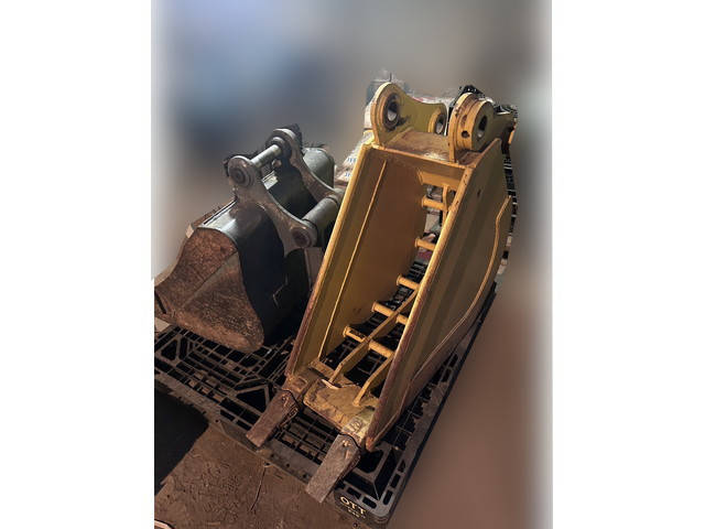 三菱ミニユンボ（ミニバックホー）[写真07]