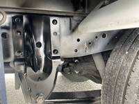 いすゞエルフ冷凍車（冷蔵車）小型（2t・3t）[写真21]