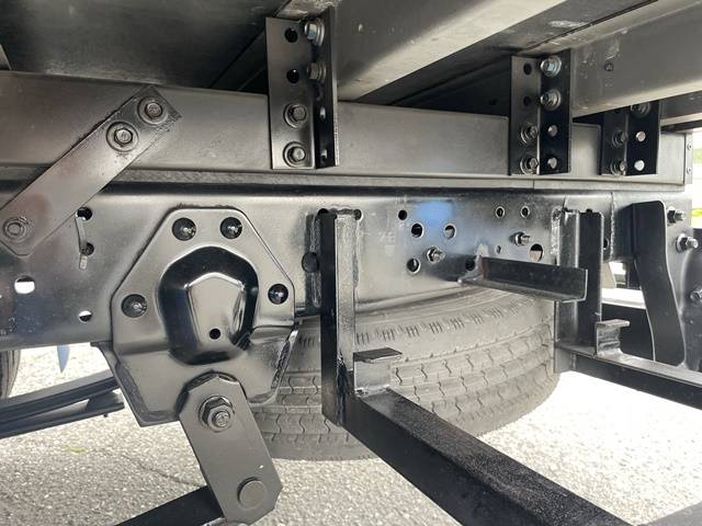 いすゞエルフ冷凍車（冷蔵車）小型（2t・3t）[写真24]