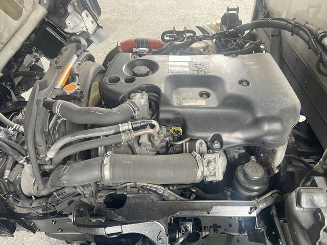 いすゞエルフ冷凍車（冷蔵車）小型（2t・3t）[写真26]