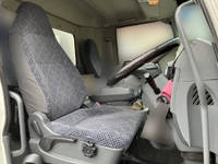 三菱ふそうファイターアルミバン中型（4t）[写真30]