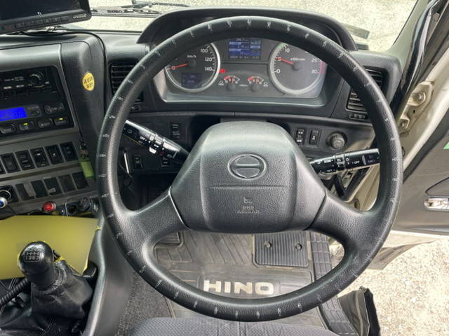 日野プロフィアダンプ大型（10t）[写真31]