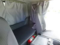 いすゞフォワードアルミウイング中型（4t）[写真24]