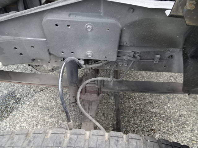 いすゞフォワードアルミウイング中型（4t）[写真35]