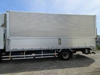 いすゞフォワードアルミウイング中型（4t）[写真06]