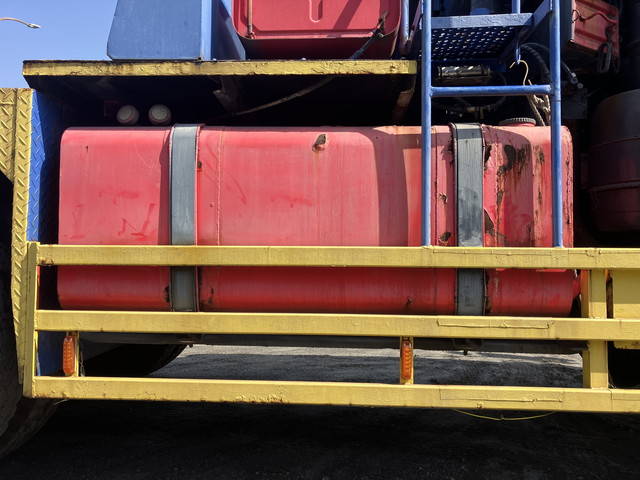 中古トレーラーヘッド（トラクターヘッド） メルセデスベンツ 三重