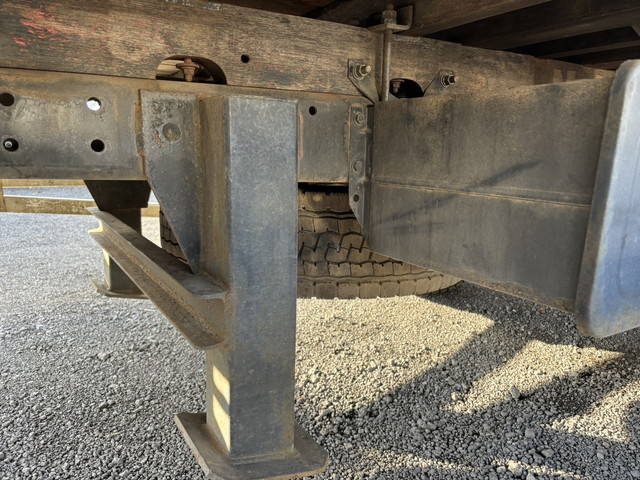 三菱ふそうファイターセルフクレーン5段中型（4t）[写真14]