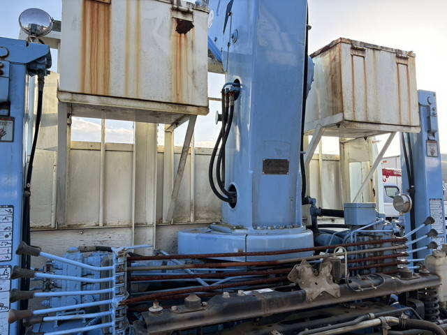 三菱ふそうファイターセルフクレーン5段中型（4t）[写真25]