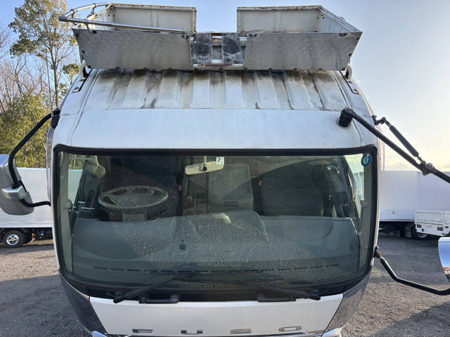 三菱ふそうファイターセルフクレーン5段中型（4t）[写真31]