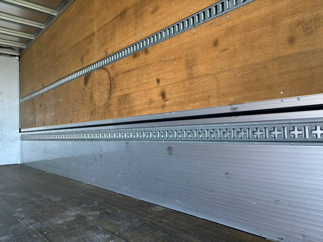 日野レンジャーアルミウイング中型（4t）[写真07]