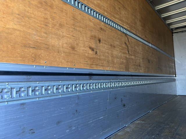 日野レンジャーアルミウイング中型（4t）[写真08]