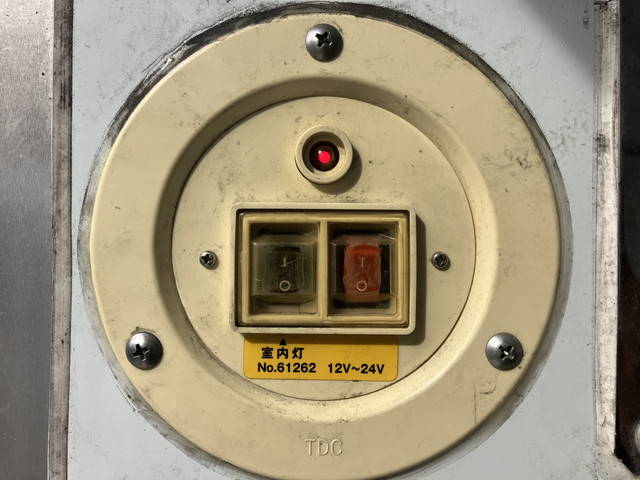 日野レンジャー冷凍車（冷蔵車）中型（4t）[写真29]