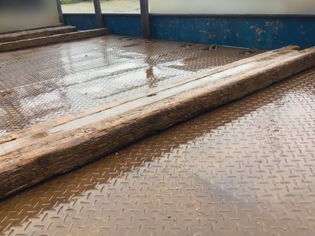 三菱ふそうファイタークレーン4段増トン（6t・8t）[写真11]