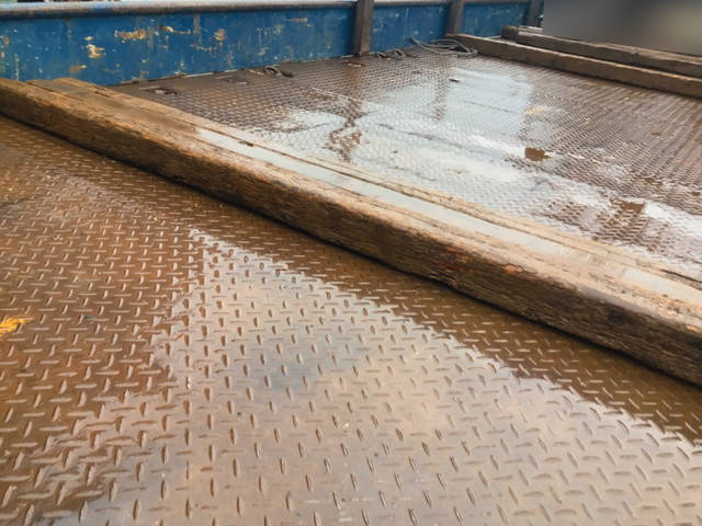 三菱ふそうファイタークレーン4段増トン（6t・8t）[写真12]