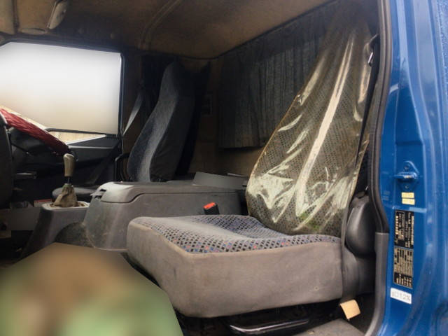 三菱ふそうファイタークレーン4段増トン（6t・8t）[写真28]