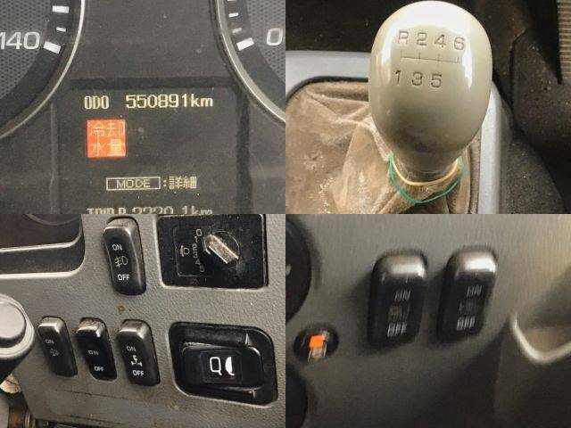 三菱ふそうファイタークレーン4段増トン（6t・8t）[写真32]