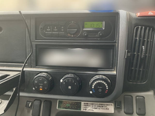 三菱ふそうキャンターダンプ小型（2t・3t）[写真28]